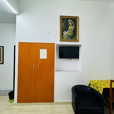 Hostal Mont Thabor Barcelona Eksteriør bilde
