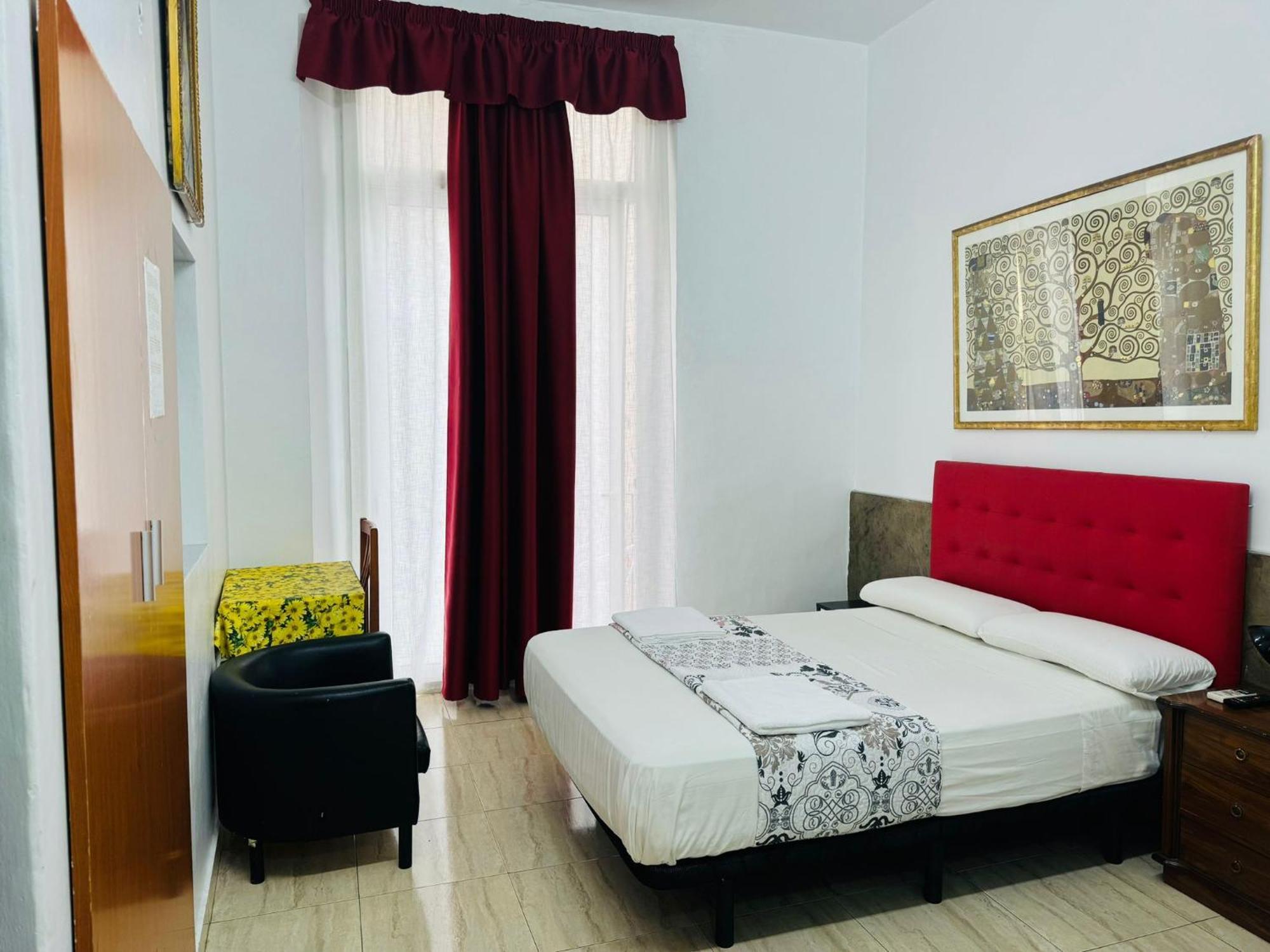 Hostal Mont Thabor Barcelona Eksteriør bilde